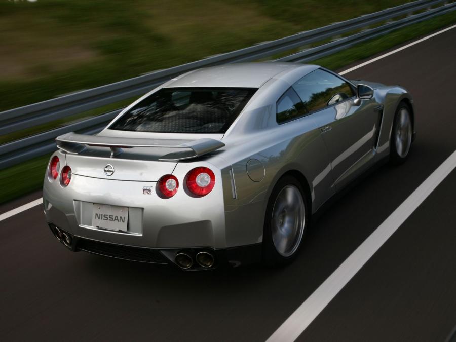 Nissan GT-R 2007 года  (фото 98 из 480)